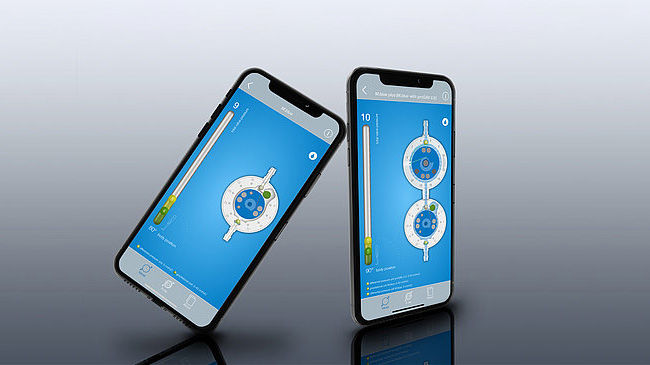 Due dispositivi mobili con l'app MIETHKE
