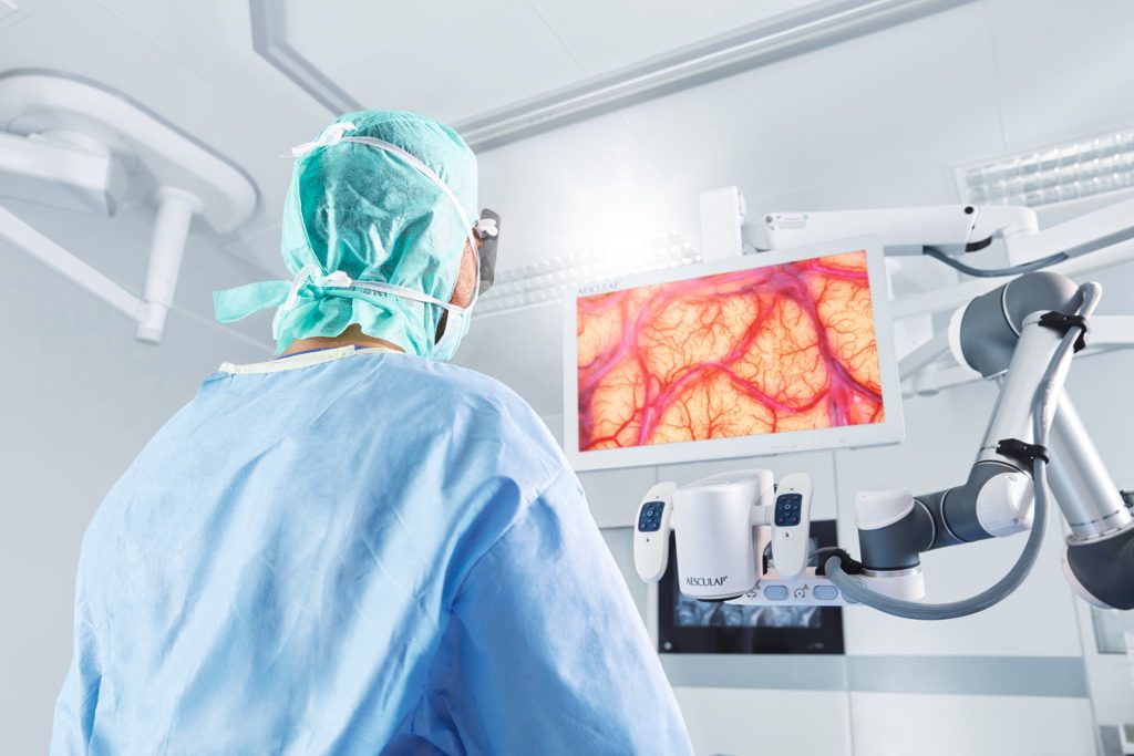 Abbiamo lanciato in Italia nuove soluzioni rivoluzionarie, come Ecoflac, la pompa infusionale SpacePlus pump infusion, la gamma Prontosan, Dialog+ e il microscopio AEOS. 